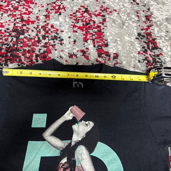 MEDIUM TMLS TOO MANY LOOSE STRINGS BRAND TO THE LAST DROP PINUP SHIRT - Picture 4 of 8